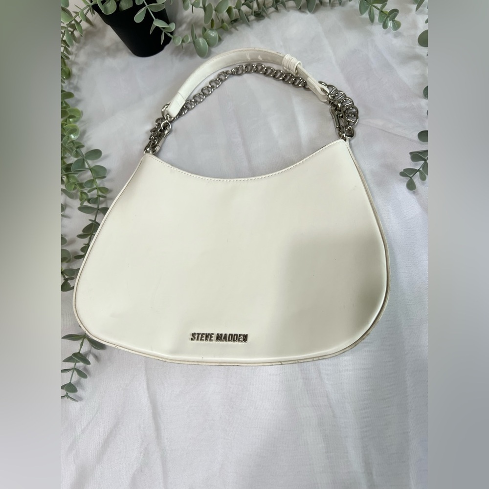 Steve Madden White Half Moon Crescent Chain Accent Y2K Shoulder Purse